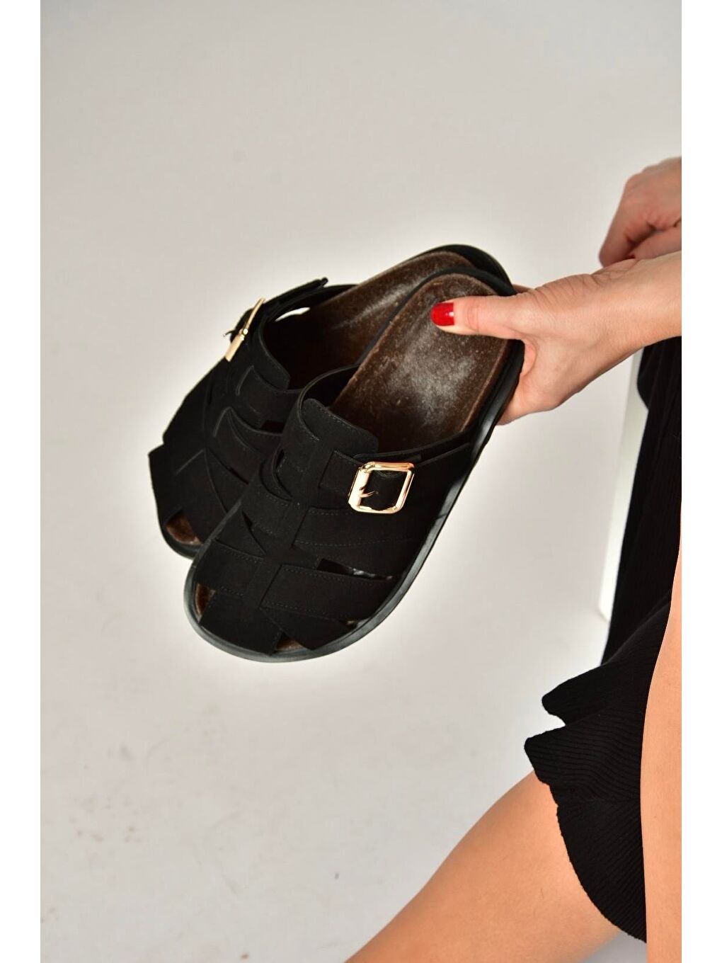 Siyah Kadın Terlik Y250506002-1