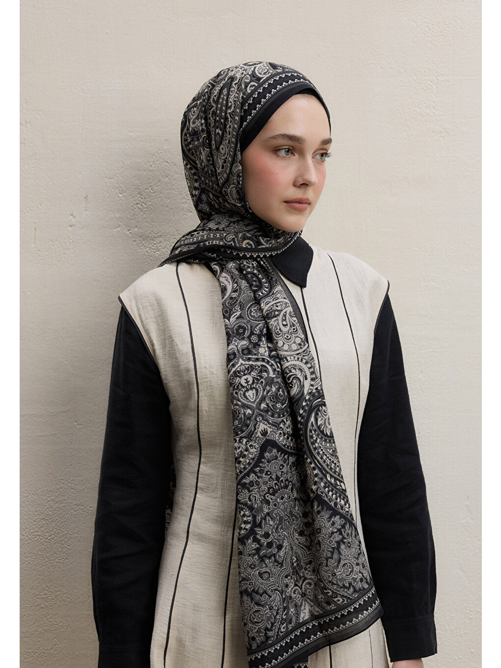 Emerald Desen Şal Siyah-2