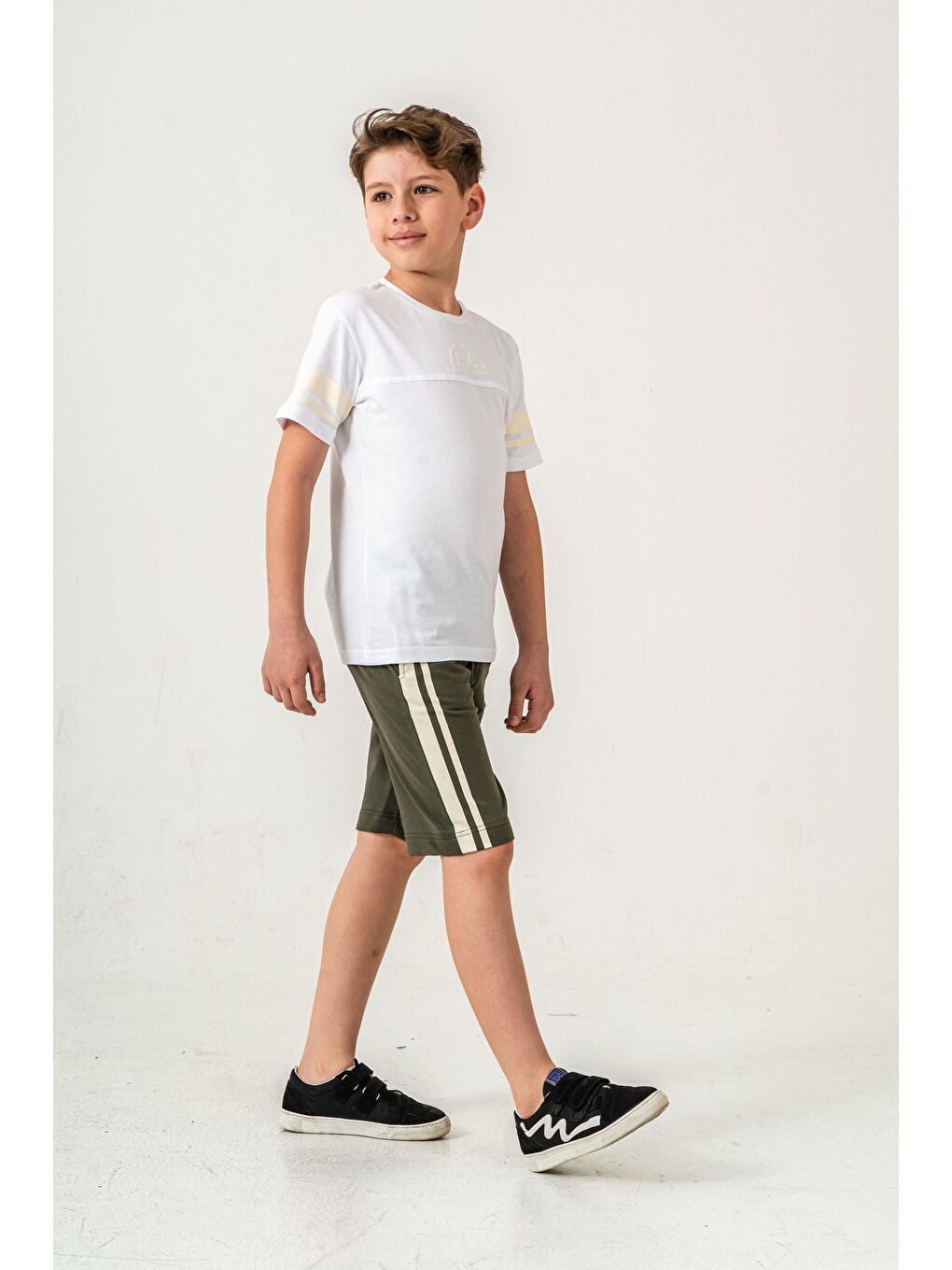 Haki Champions Tennis Club Casual Division Baskılı  Erkek Çocuk Şort - Tişört Takımı-3