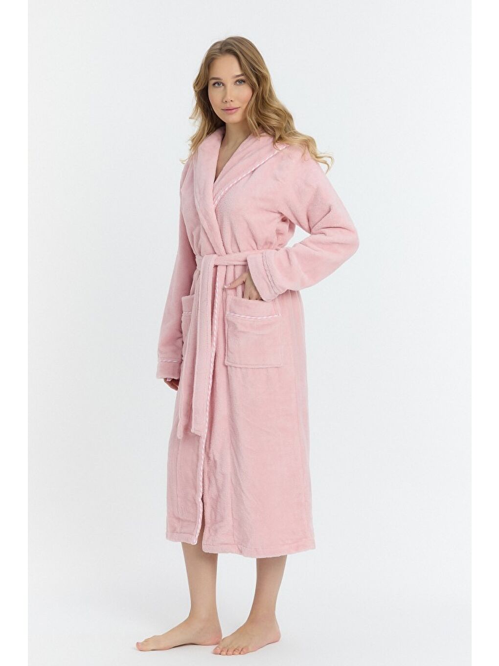 Pembe Triga Kapüşonlu Kadın Bornozu %100 Pamuk-3