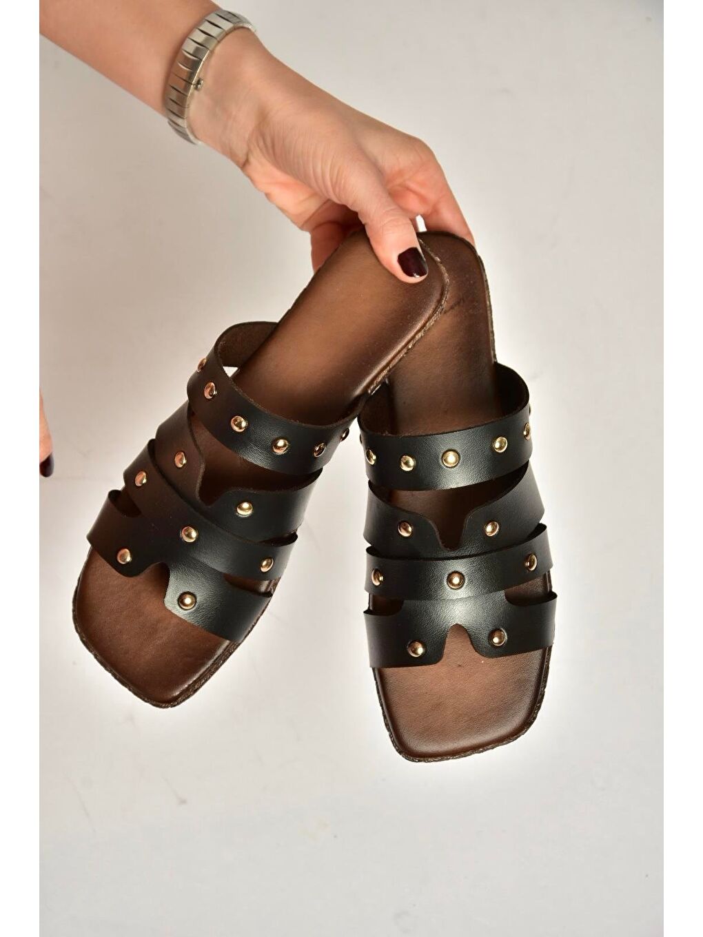 Siyah Kadın Terlik Y390755203-1