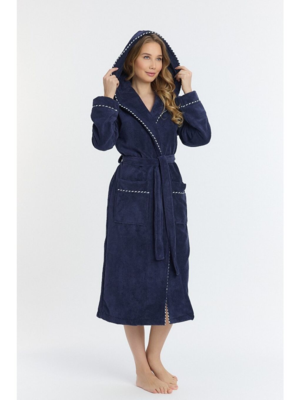 Lacivert Triga Kapüşonlu Kadın Bornozu %100 Pamuk-3