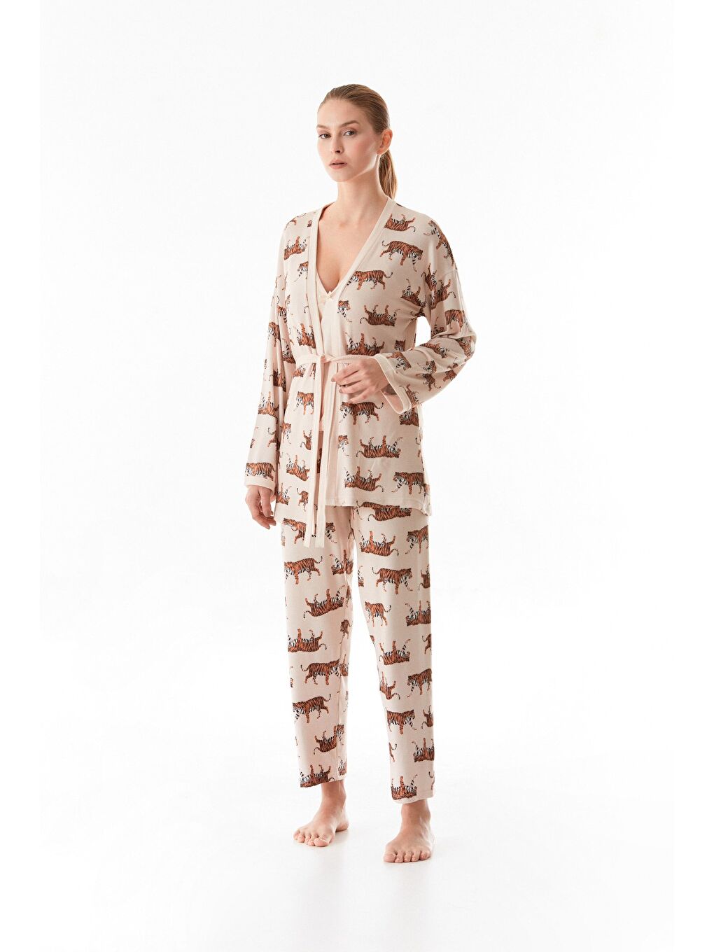 Bej Kaplan Desenli V Yaka 3'lü Pijama Takımı-2