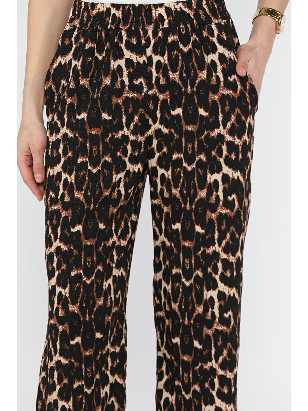 Bej Kadın Bel Lastikli Çift Cepli Bürümcük Pantolon-3