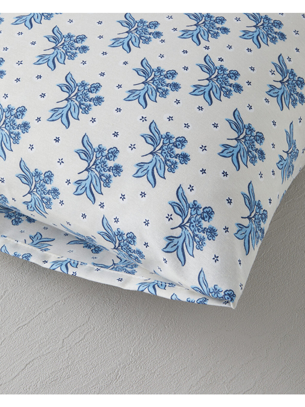 Blue Bouquet Kolay Ütülenir 2'li Yastık Kılıfı 50x70 cm Mavi - Bej-2