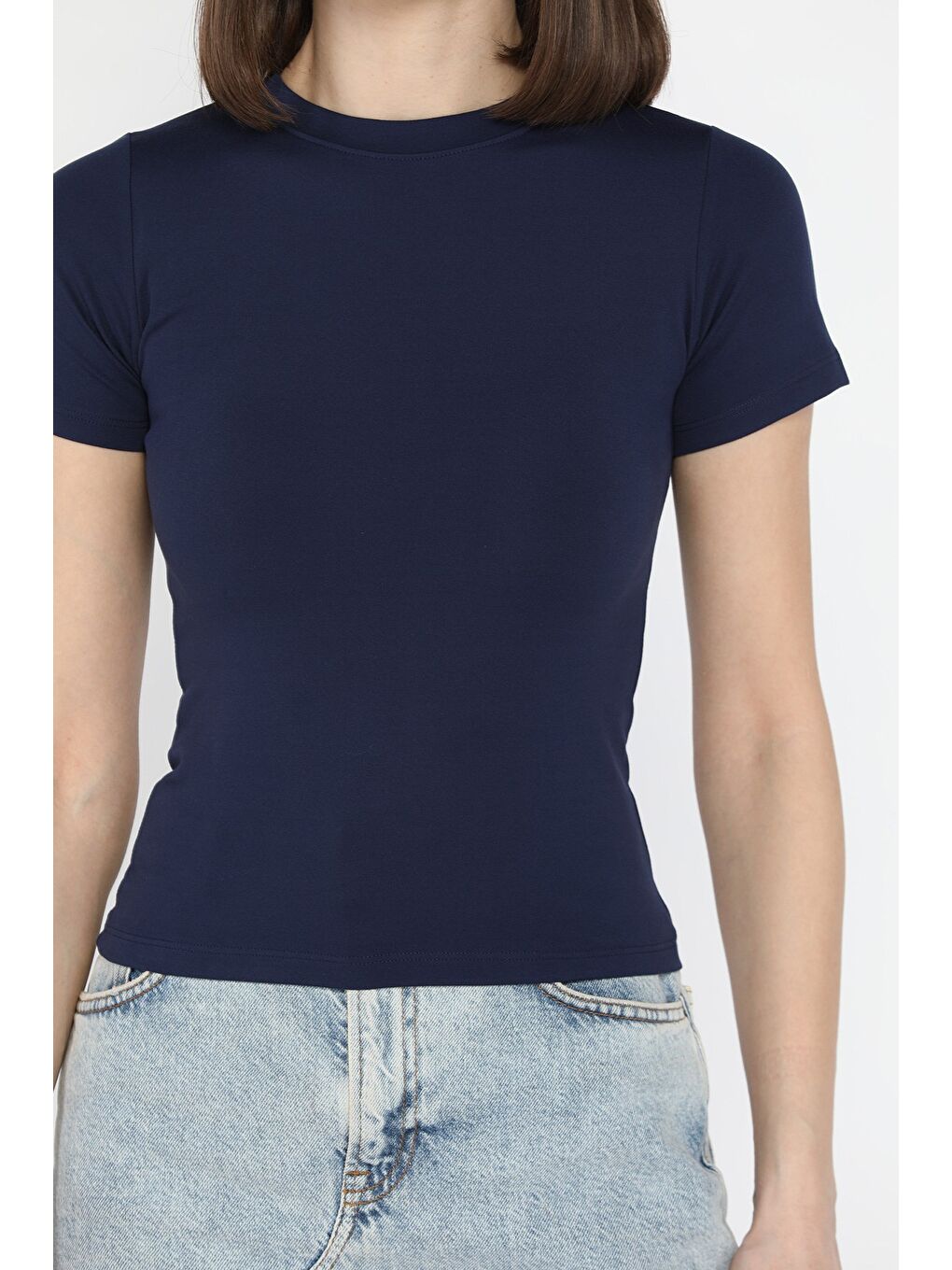 Lacivert Kadın Bisiklet Yaka Elastanlı Modal Kumaş Crop Top Bluz-2