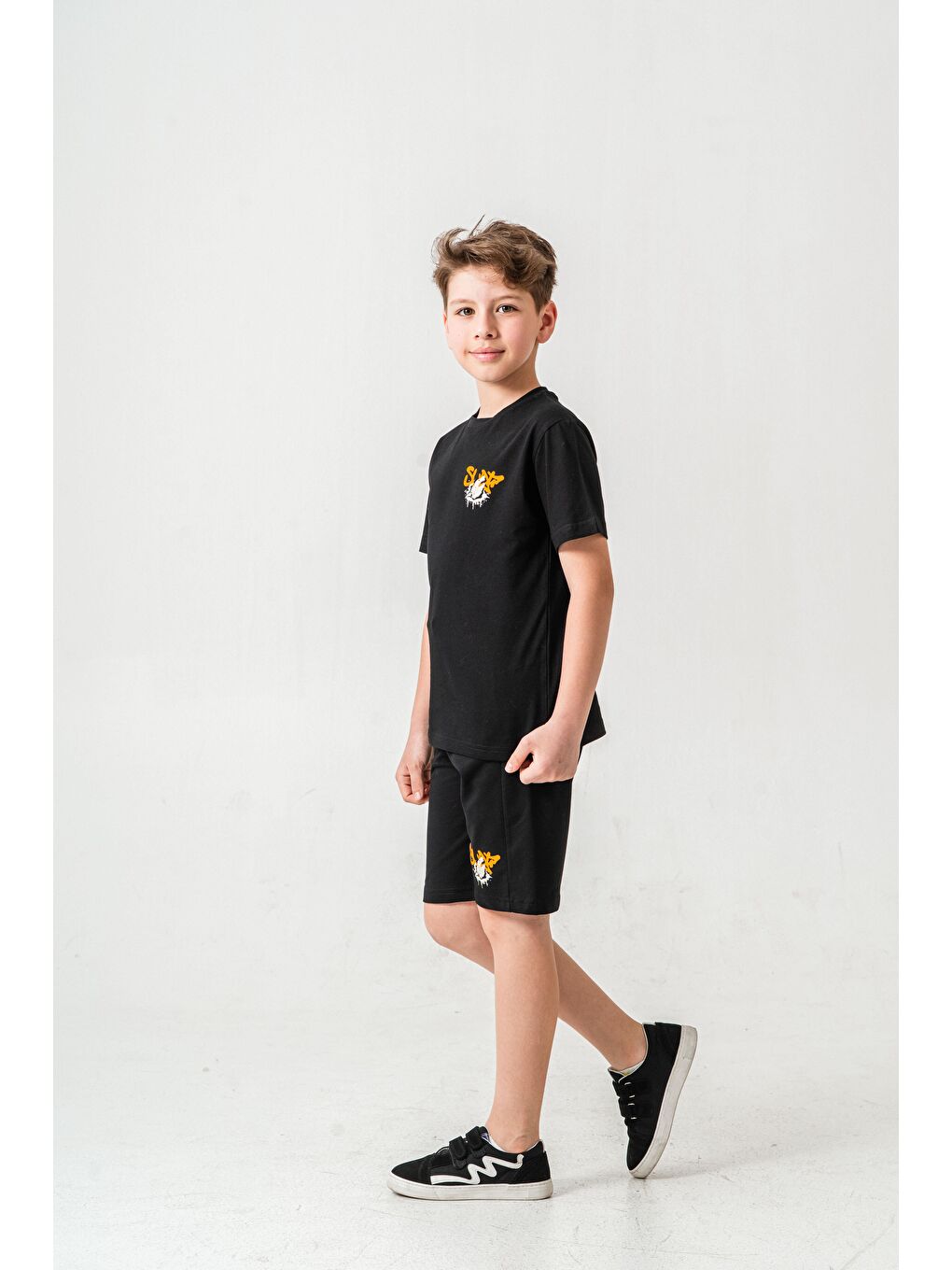 Siyah Ust On Ve Arka Baskılı Erkek Çocuk Şort - Tişört Takımı-4