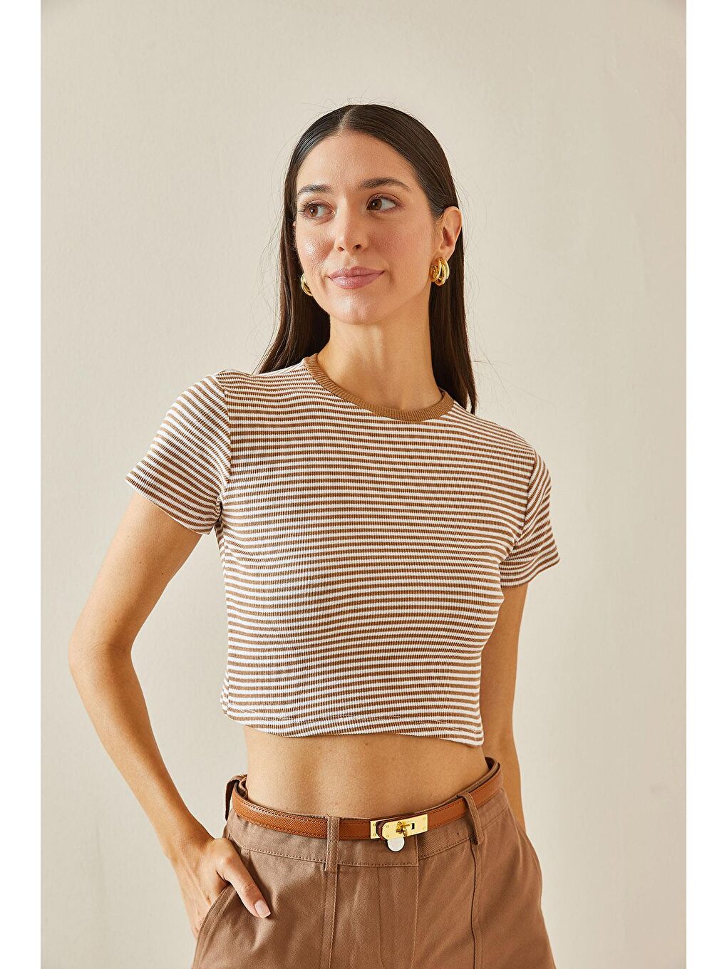 XHAN Bej Crop Çizgili Fitilli T-Shirt 5YXK2-48741-25 - 1