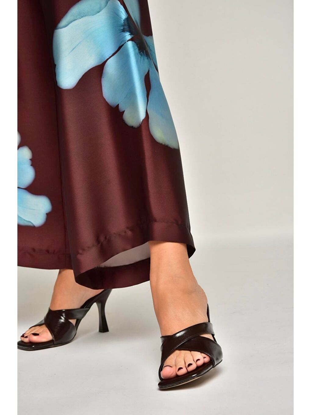 Kahverengi Kadın Terlik P590033060-3