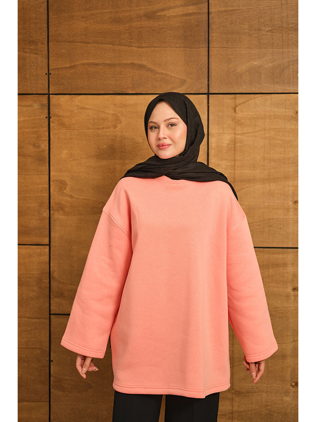 Pembe Kadın Bisiklet Yaka Sweat Somon