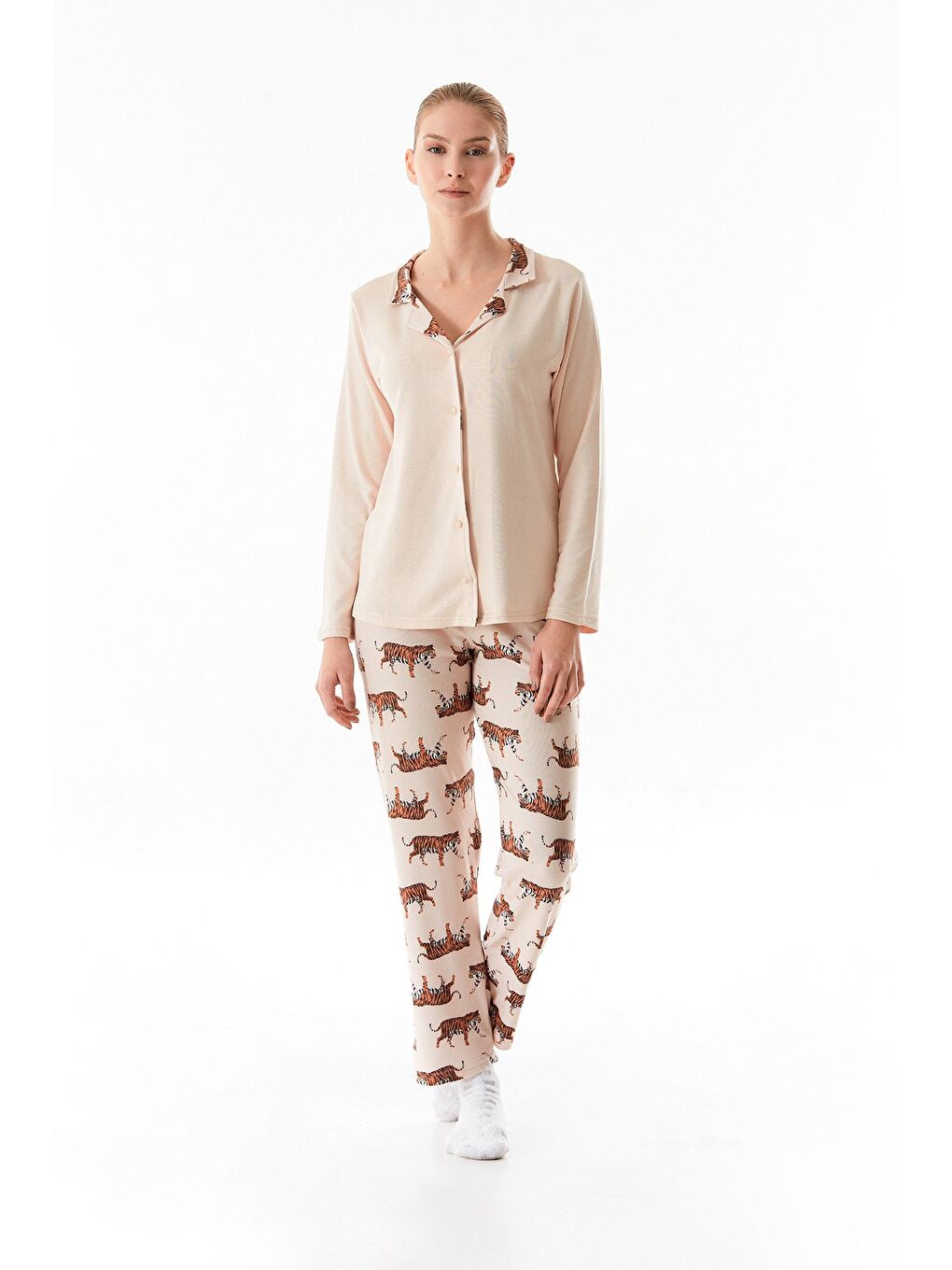 Bej Kaplan Desenli Gömlek Yaka 2'li Pijama Takımı-2