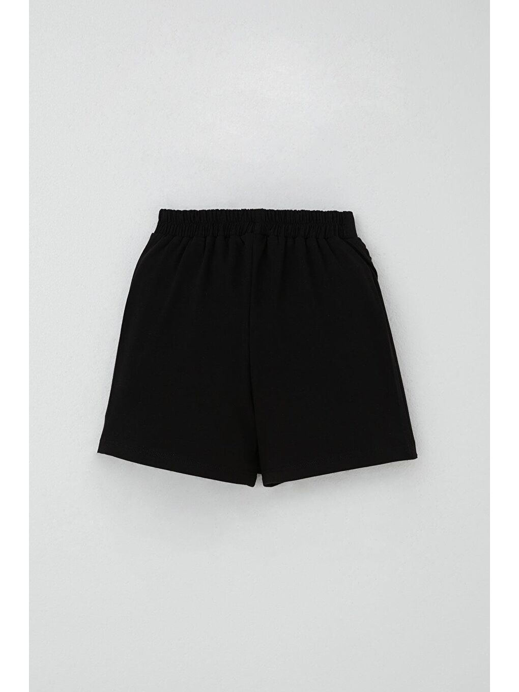 Kız Çocuk Şort Etek Fiyonk Aksesuarlı Fırfırlı Siyah (6-10 Yaş)-1