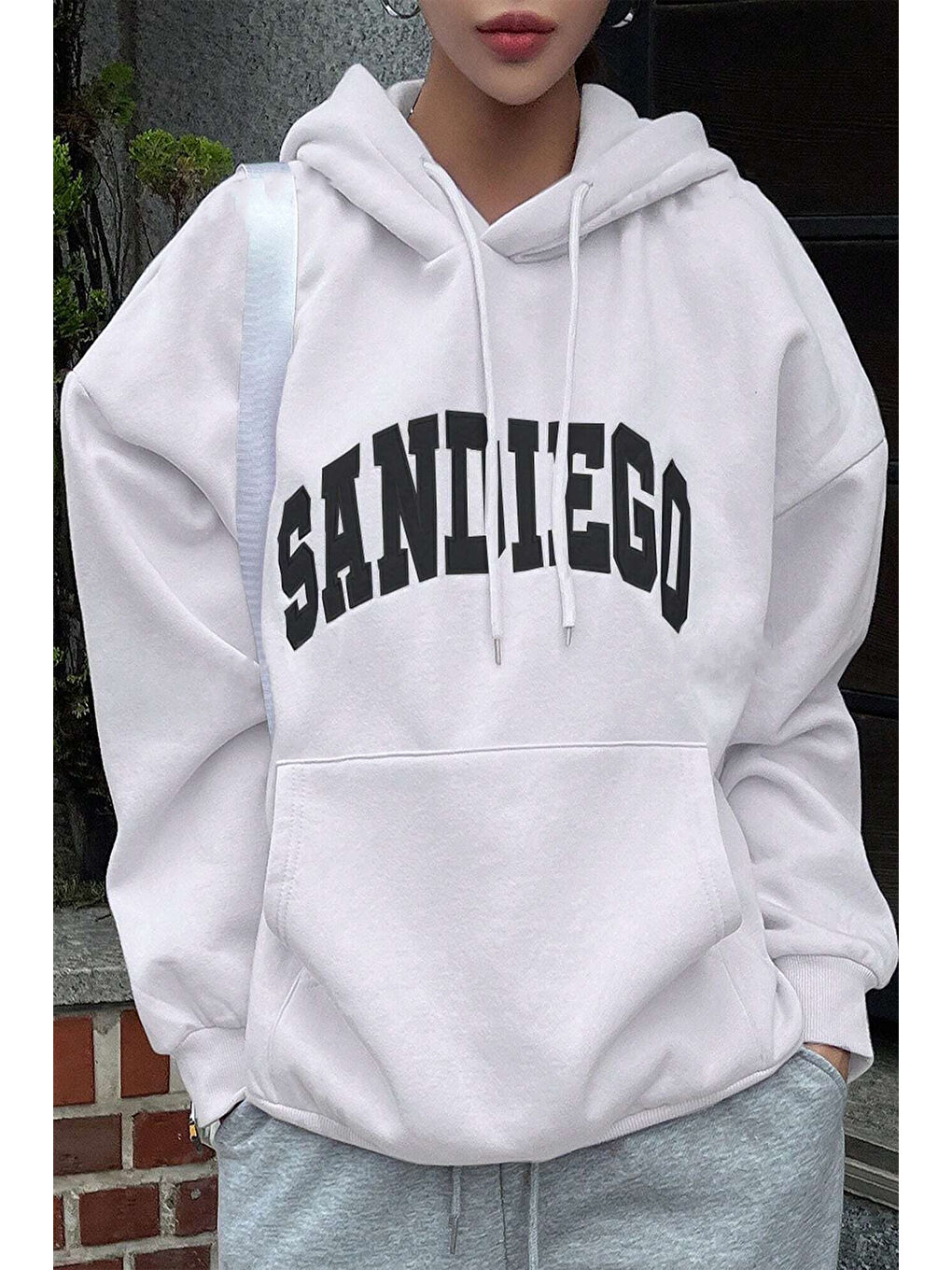 uyguntarz Beyaz Sandiego Baskılı Oversize Sweatshirt