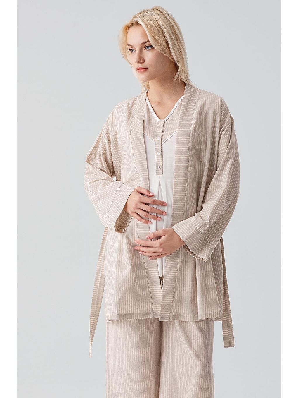 Bej Kısa Kollu Çizgili Düğmeli Dokuma Pamuklu Esnek Viskoz Hamile Sabahlık Pijama Takım 19308-4