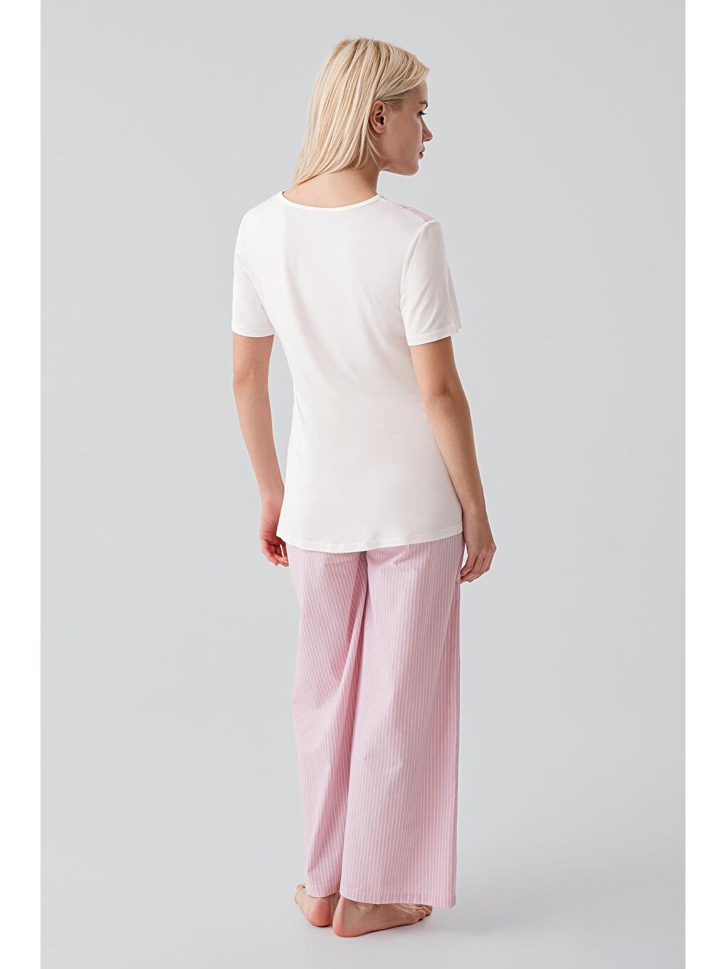 Pembe Kısa Kollu Çizgili Düğmeli Dokuma Pamuklu Esnek Viskoz Hamile Sabahlık Pijama Takım 19308-9