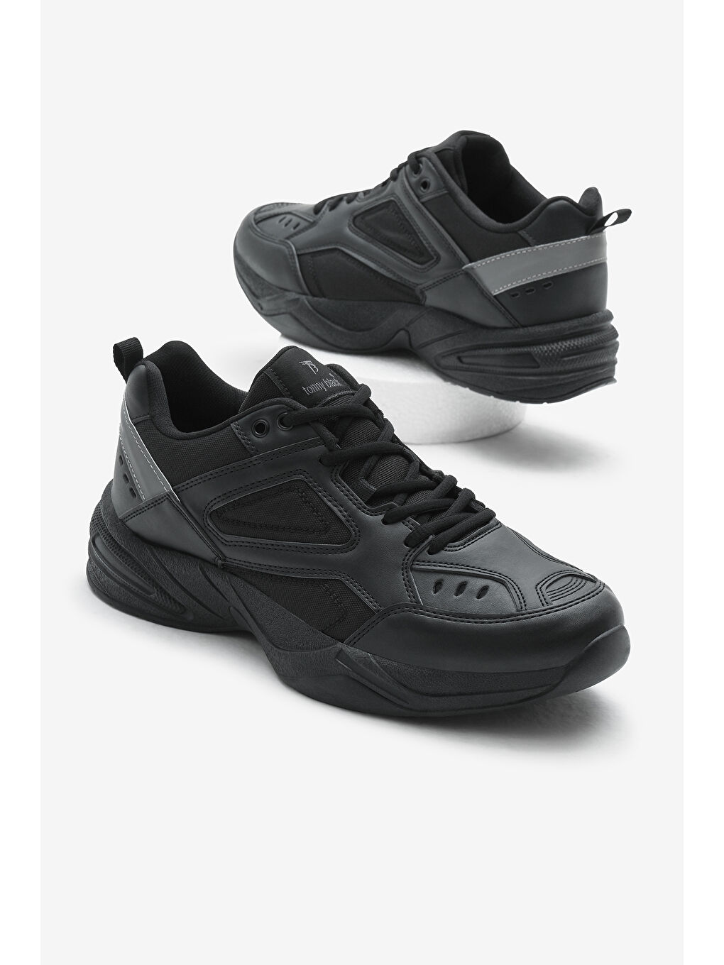 Unisex Siyah Poli Taban Yüksek Taban Bağcıklı Spor Ayakkabı