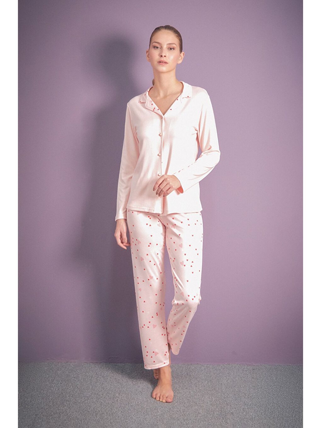 Pembe Kalp Desenli Gömlek Yaka 2'li Pijama Takımı