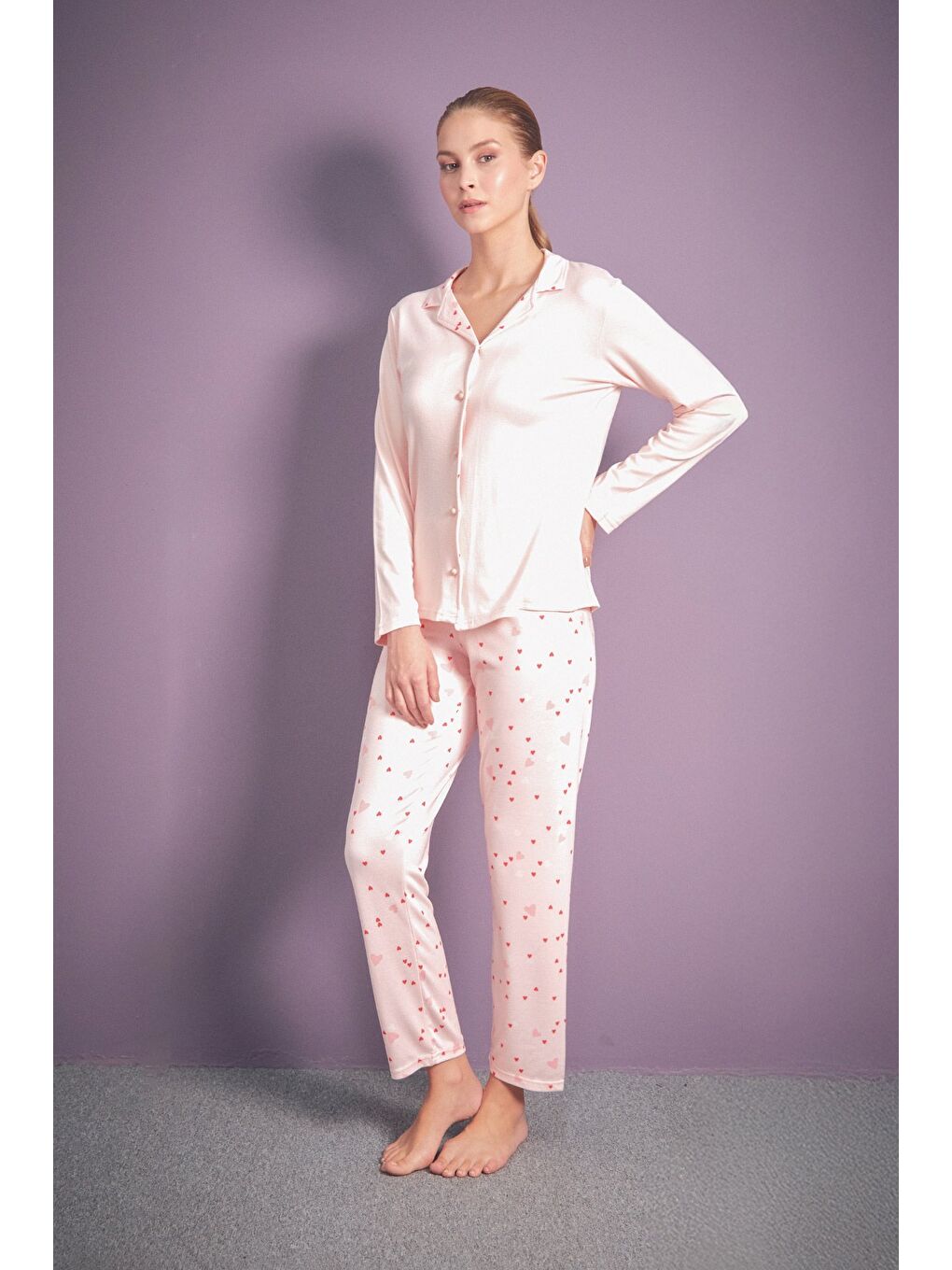 Pembe Kalp Desenli Gömlek Yaka 2'li Pijama Takımı-1