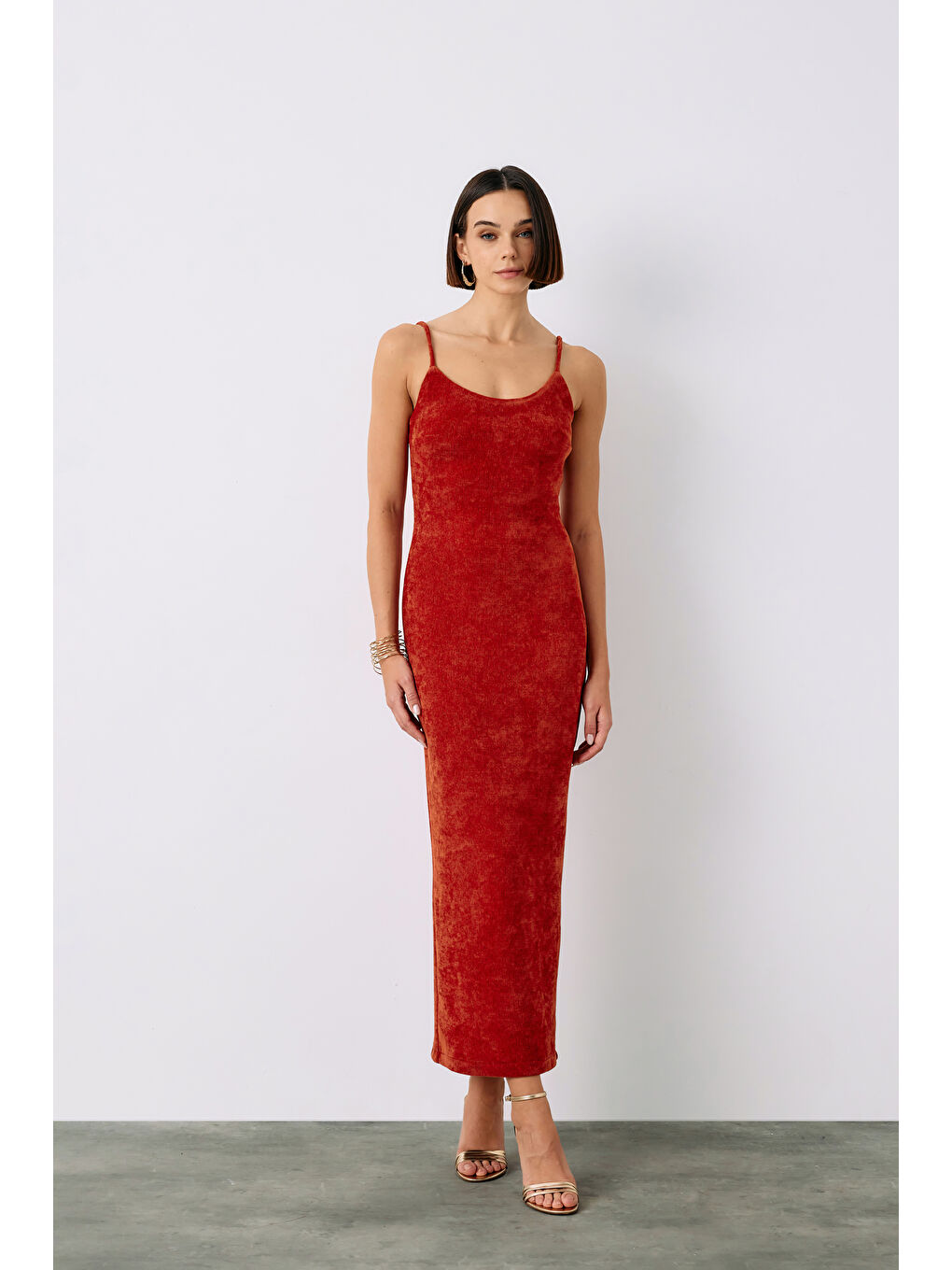 Kahverengi Askılı Kadife Midi Elbise - Kiremit-1