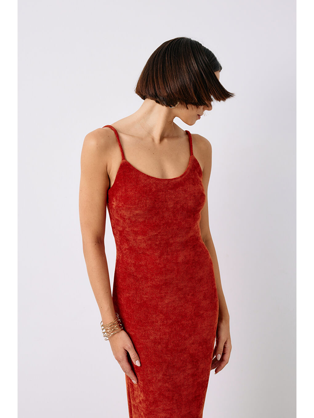 Kahverengi Askılı Kadife Midi Elbise - Kiremit-2