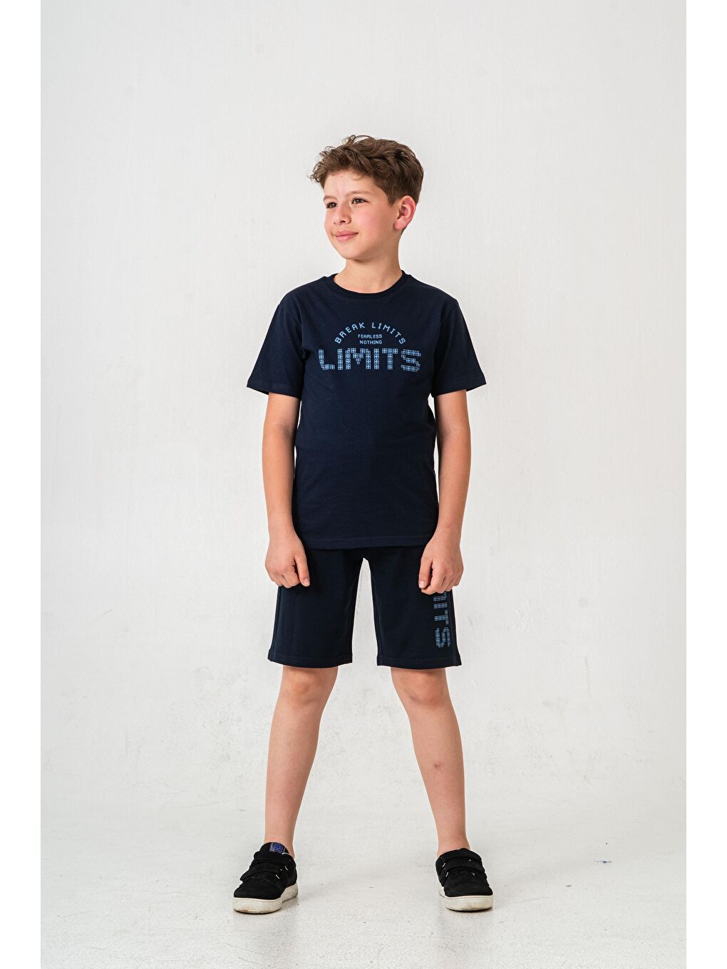 Lacivert Break Limits Fearless Nothing  Limits Baskılı Erkek Çocuk Şort - Tişört Takımı-1