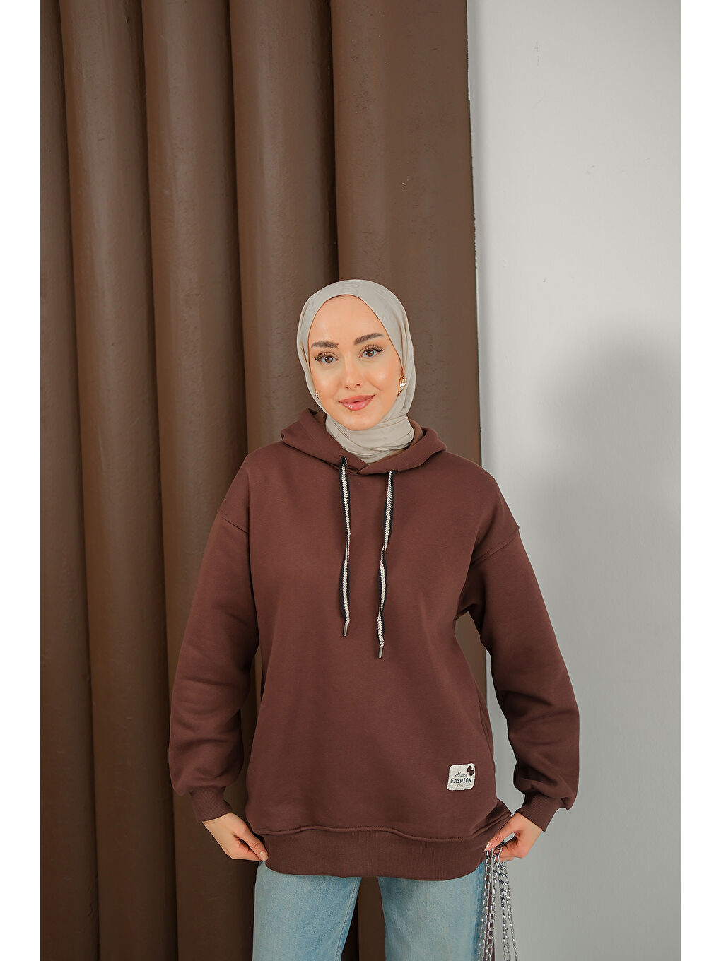 Kadın Arma Detay Sweat Kahverengi