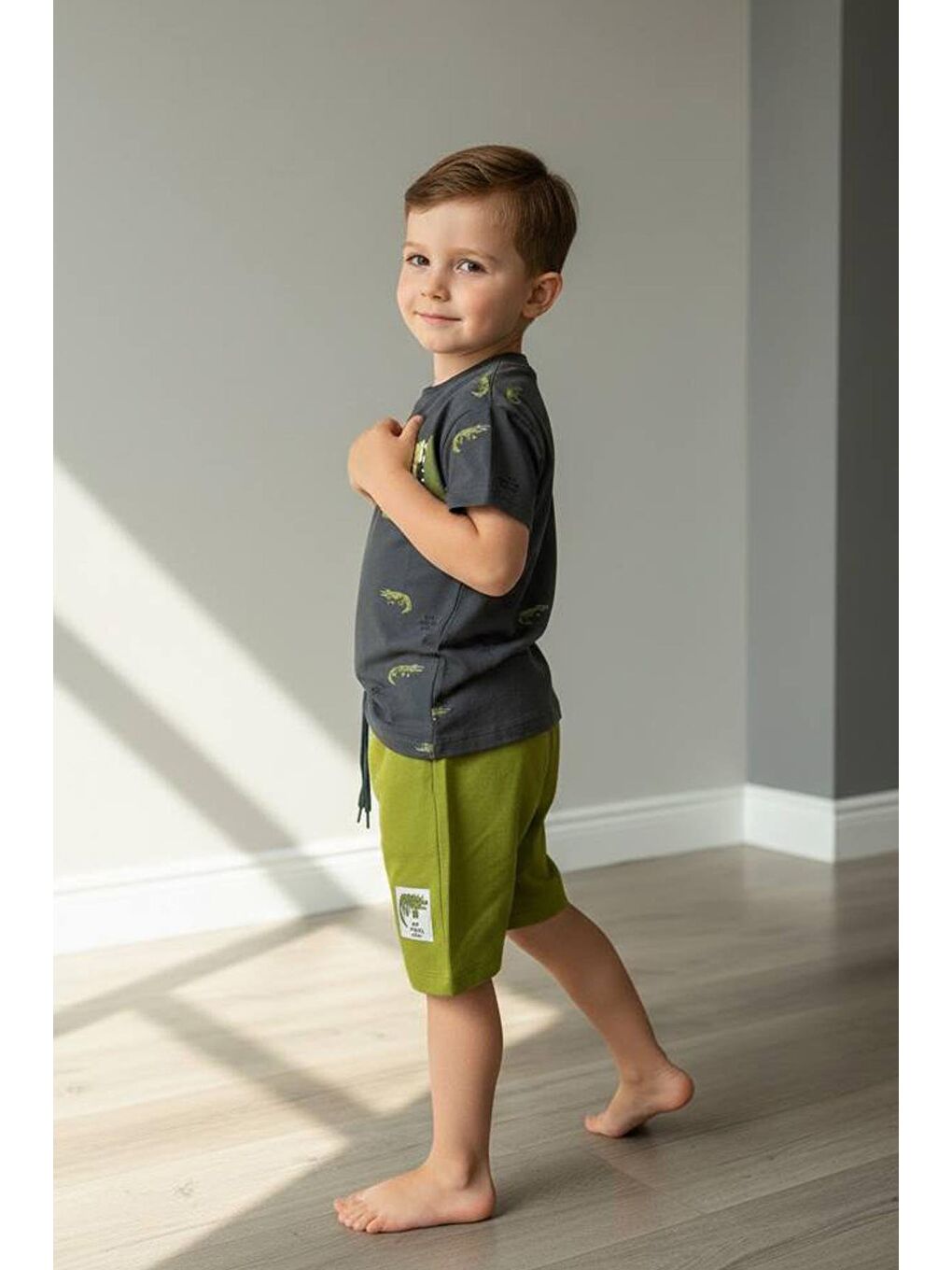 Erkek Çocuk Pamuklu Yeşil Timsah Baskılı T-Shirt Ve Şort 2'Li Takım-2