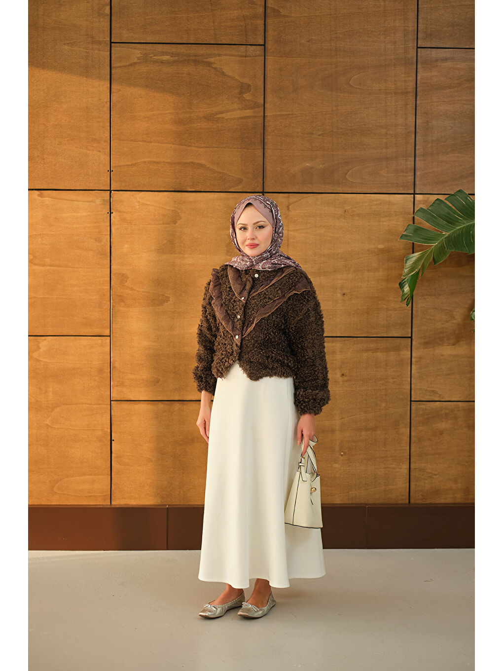 Kadın Dantelli V Kat Hırka Kahverengi-4