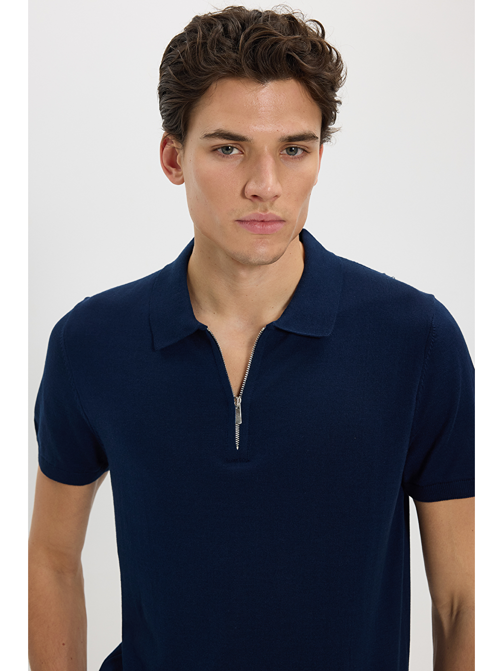 Erkek Slim Fit Dar Kesim Pamuklu Örme Triko Fermuarlı Lacivert Polo Yaka Tişört-2