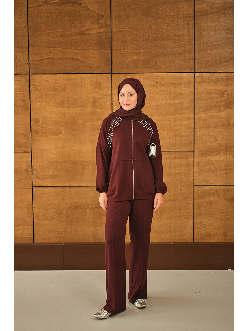 Kadın Omuz Taş Detay Takım Bordo-1