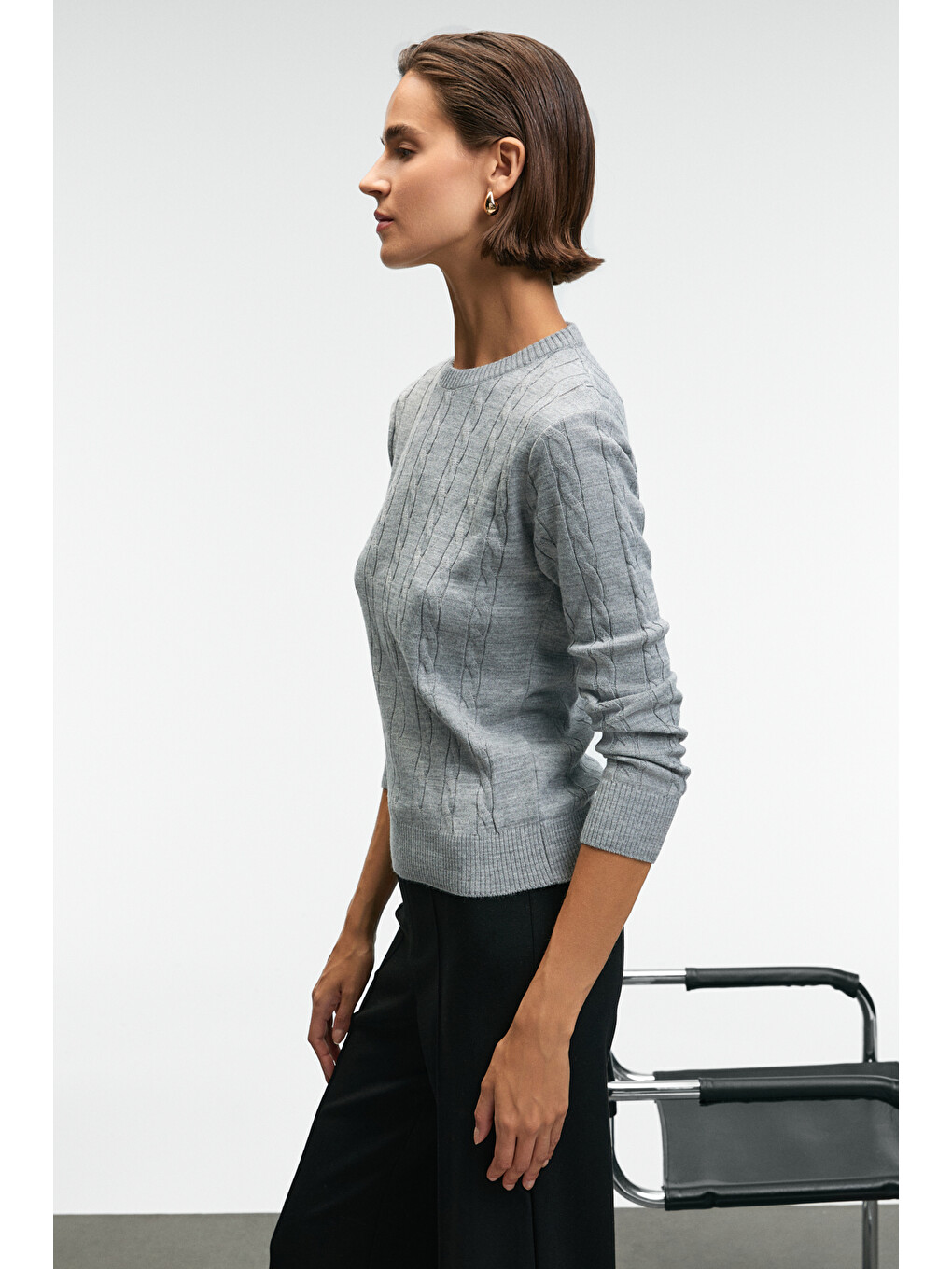 Querıda Kadın Yuvarlak Yaka Saç Örgülü Regular Fit Triko Gri Melanj Kazak-4
