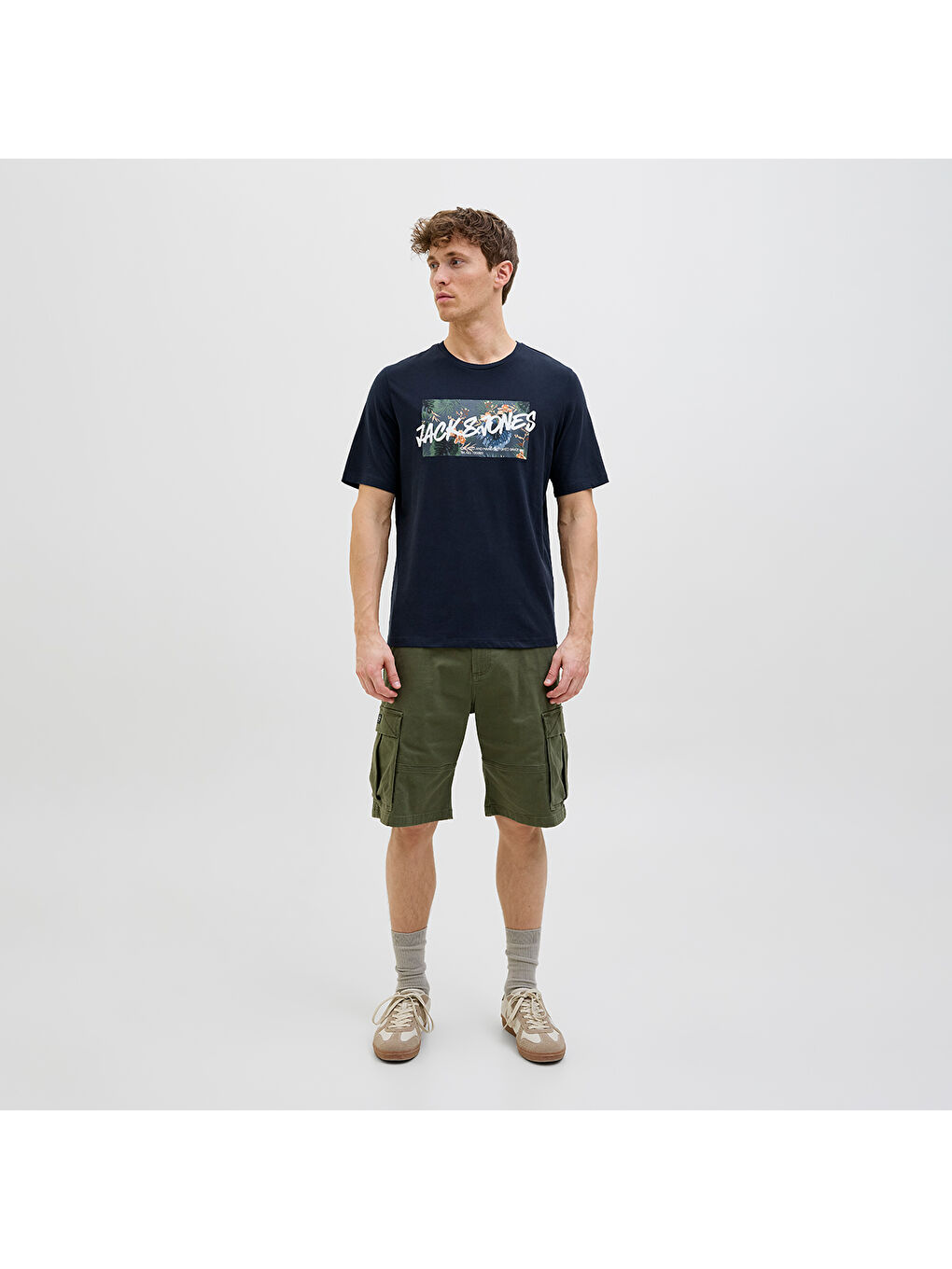 Hawaii Shape Erkek Siyah Yuvarlak Yaka Spor Tişört-1