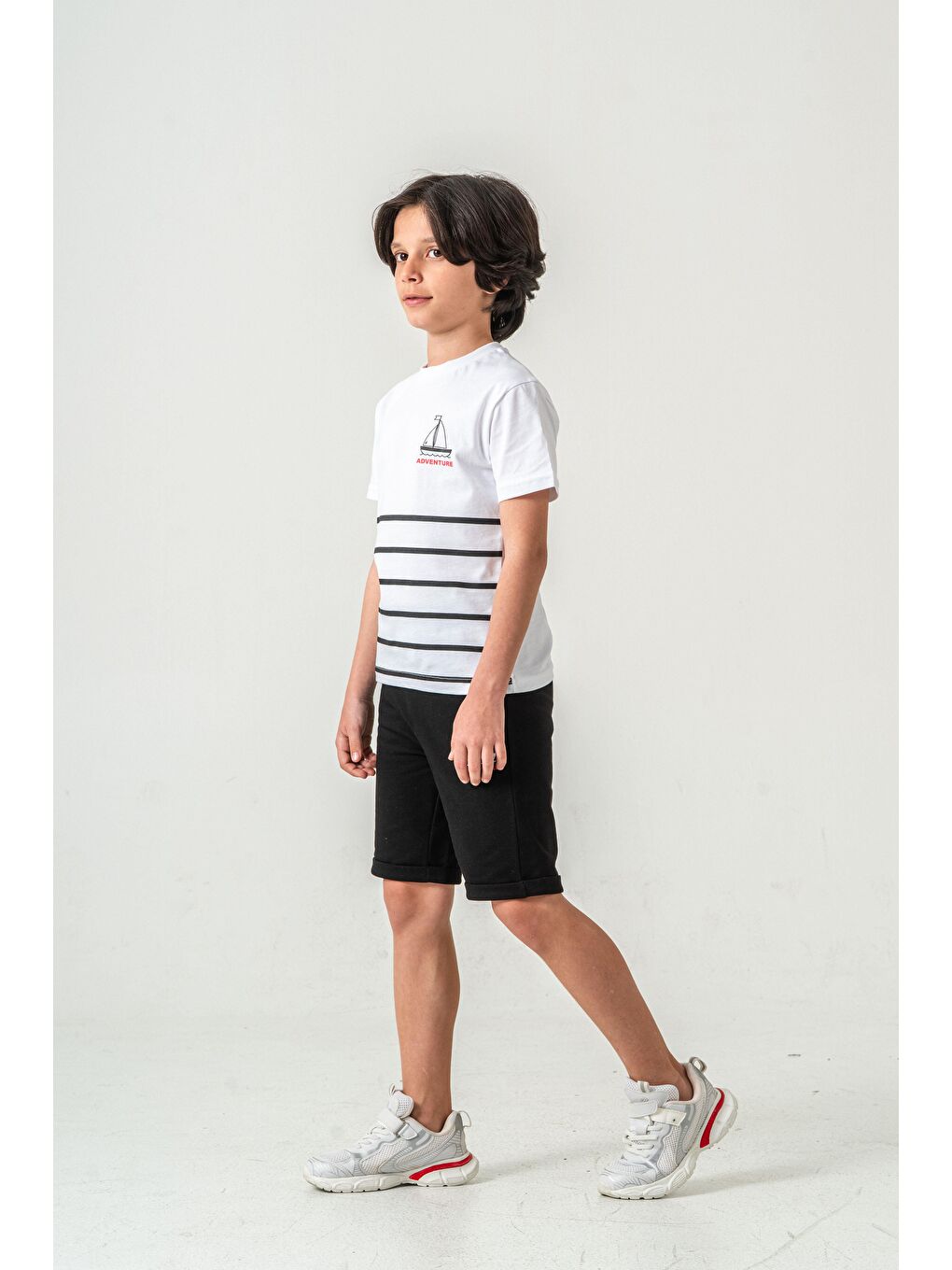 Siyah Adventure Baskılı  Erkek Çocuk Şort - Tişört Takımı-2