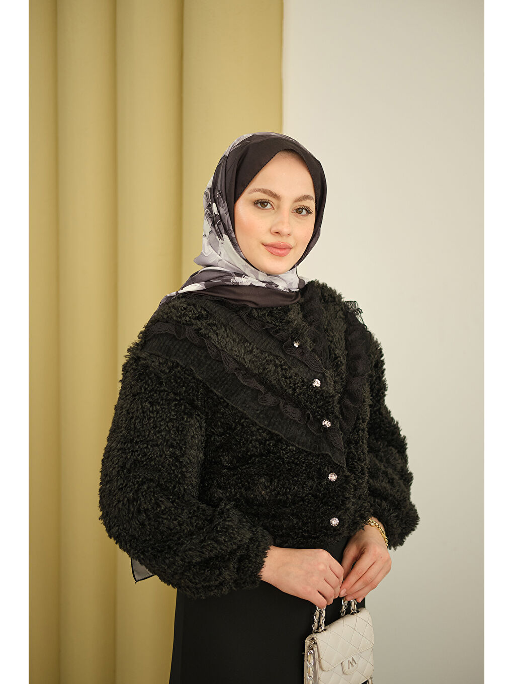 Kadın Kadın Dantelli V Kat Hırka Siyah-1