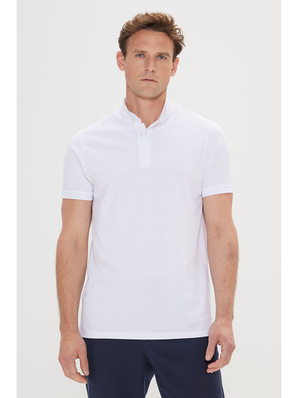 Erkek Beyaz Dar Kesim %100 Pamuk Tişört-2