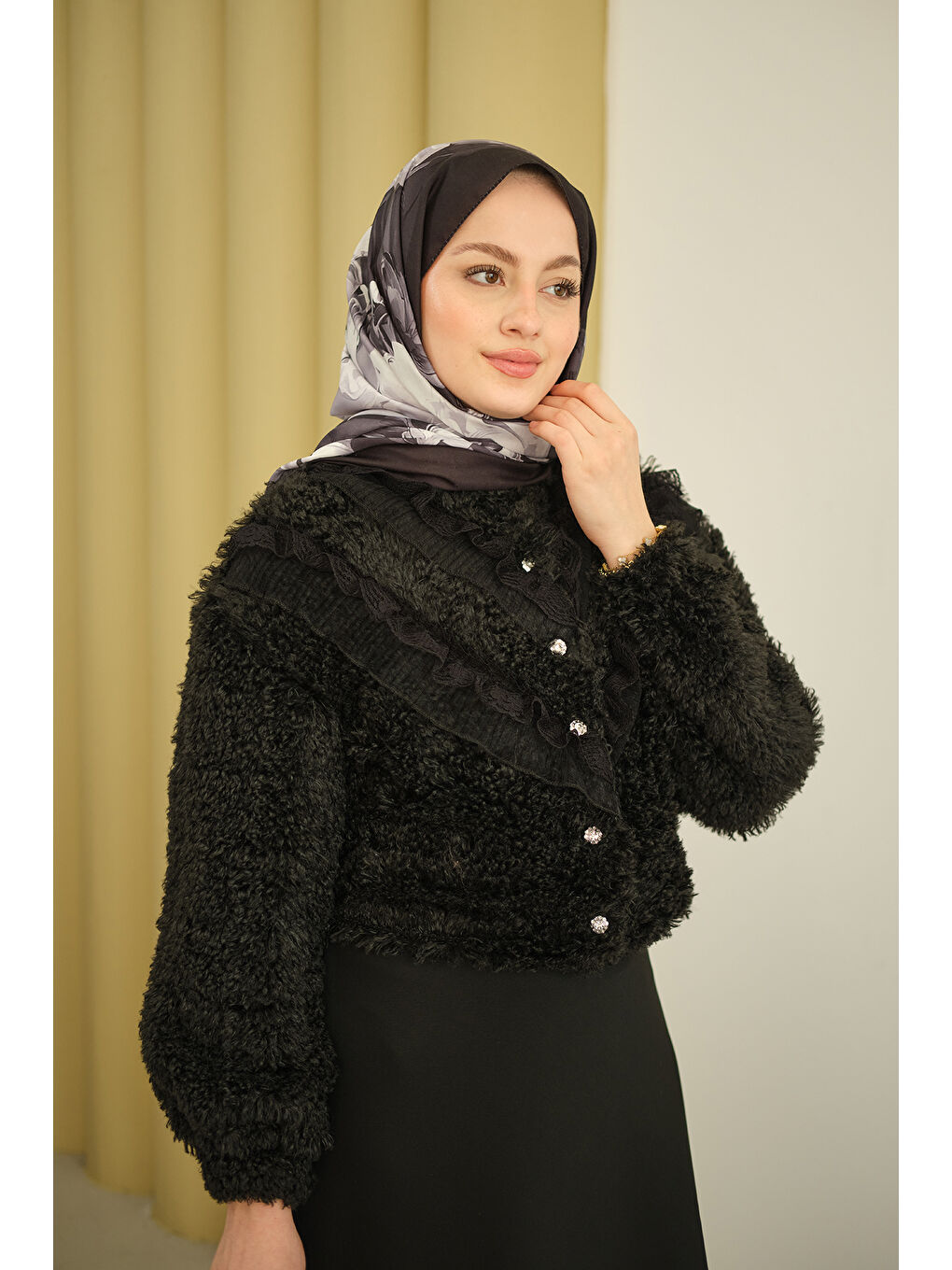Kadın Kadın Dantelli V Kat Hırka Siyah-2