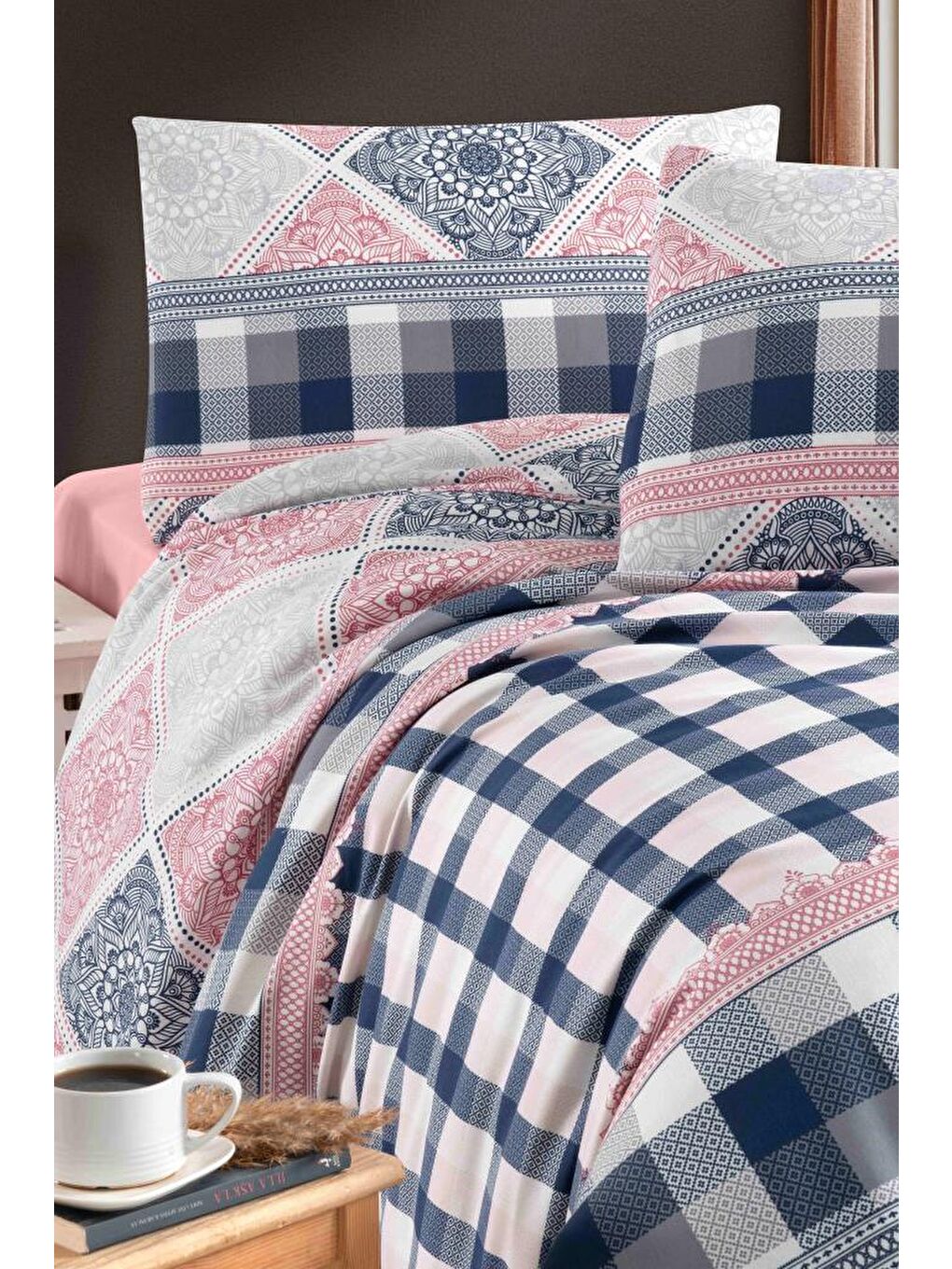 Karışık Petra Nevresim Takımı Çift Kişilik 200x220-1