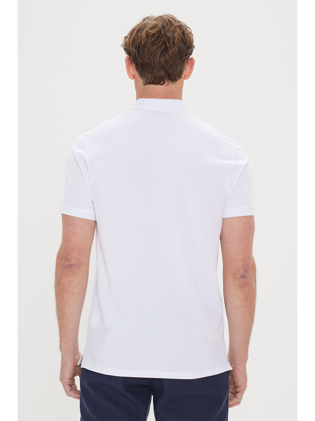Erkek Beyaz Dar Kesim %100 Pamuk Tişört-4