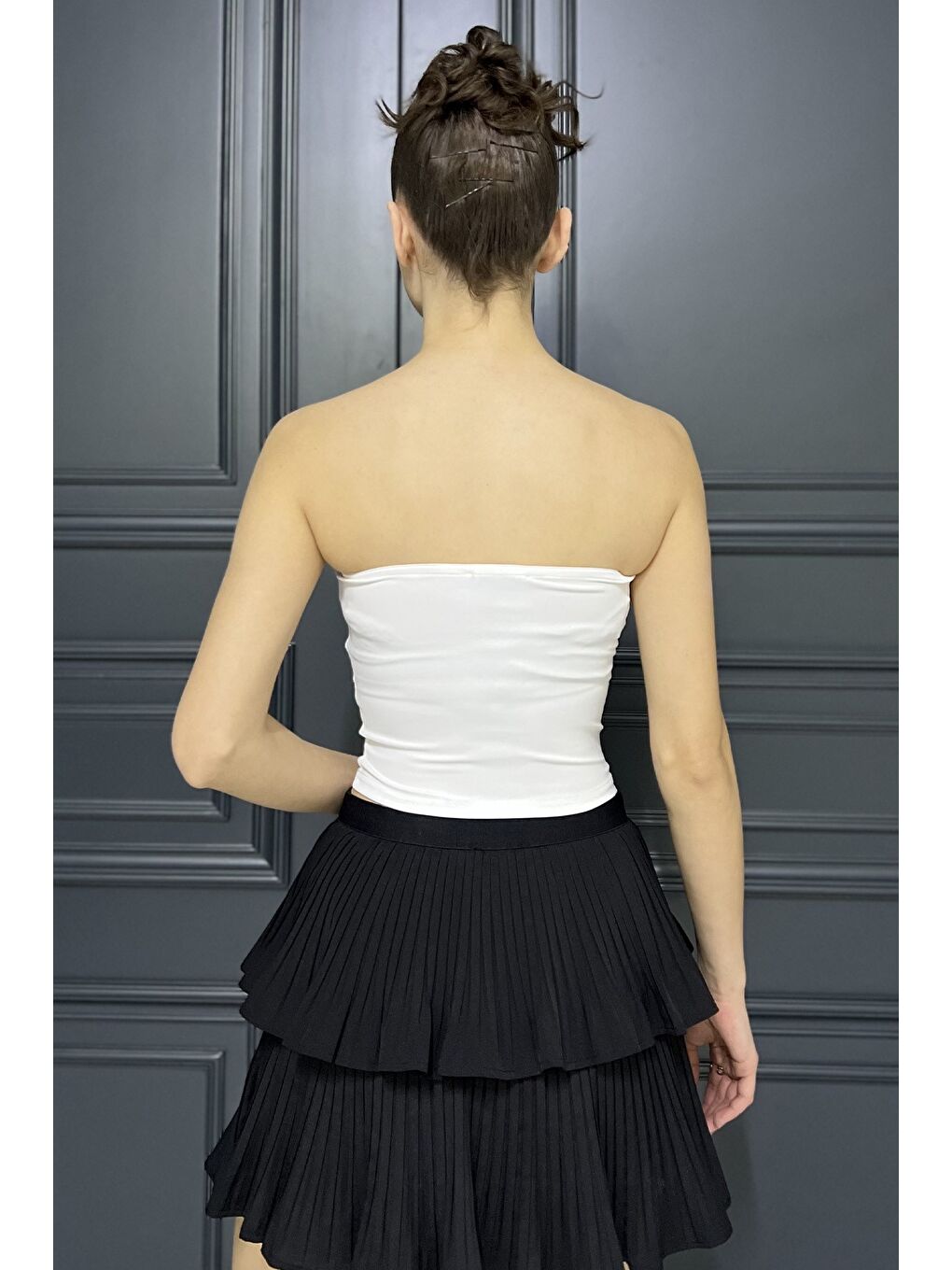 Ekru Önü Tüylü Straplez Bluz-7