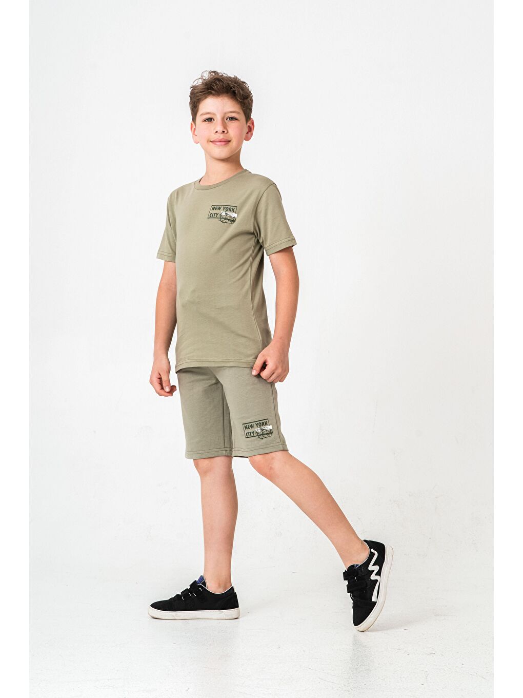 Yeşil New York City Baskılı  Erkek Çocuk Şort - Tişört Takımı-2