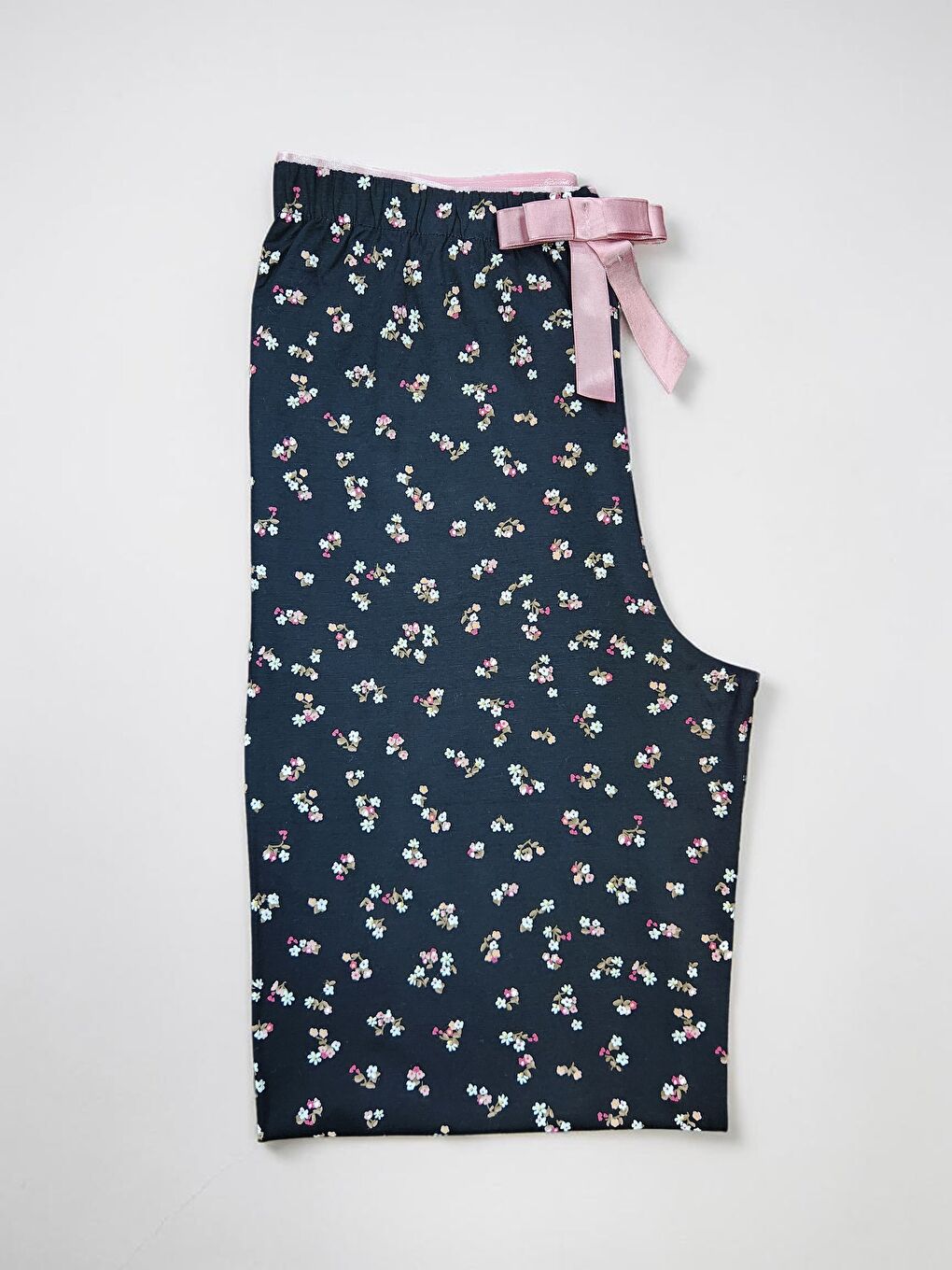 Siyah Kadın Desenli Viskon Düz Paça Pijama Altı-2