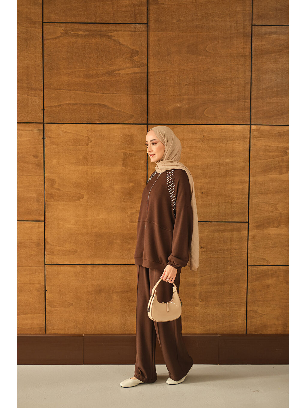 Kadın Omuz Taş Detay Takım Kahverengi-3
