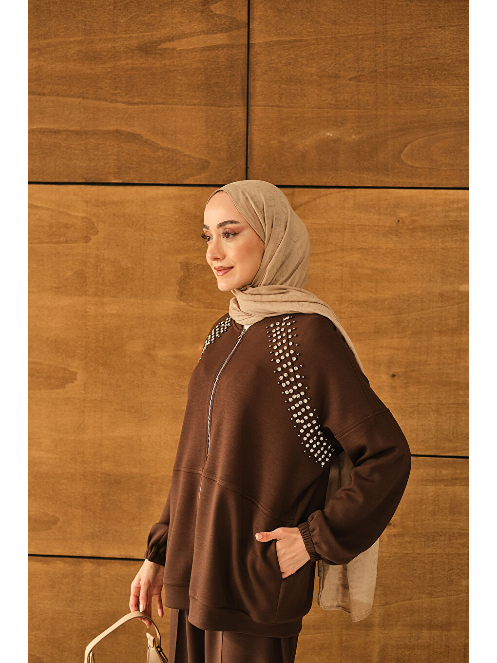 Kadın Omuz Taş Detay Takım Kahverengi-4