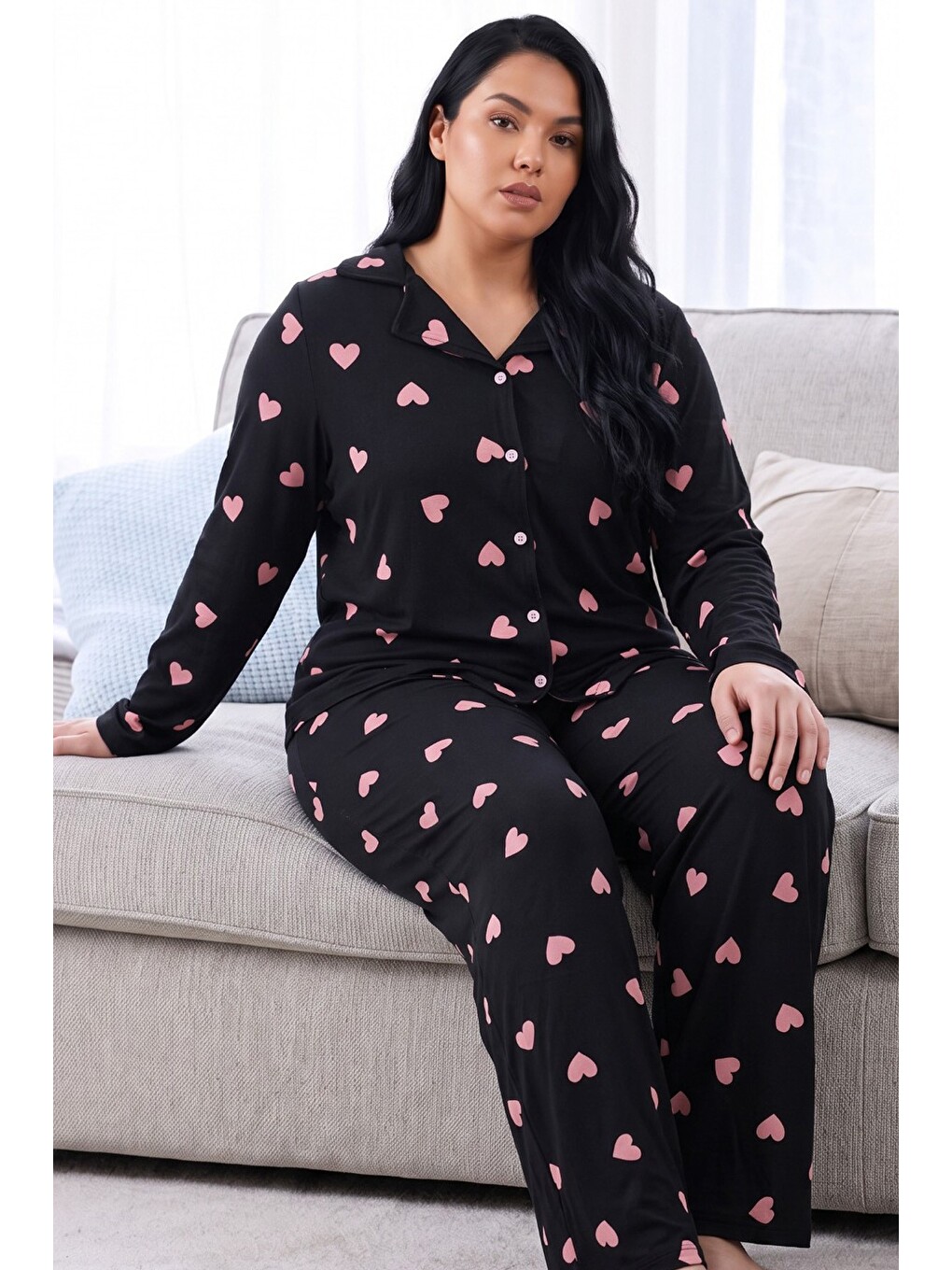 Siyah Desenli Termal Kumaşlı Ultra Soft Yumuşak Büyük Beden Battal Boy Düğmeli Örme Pijama Takımı