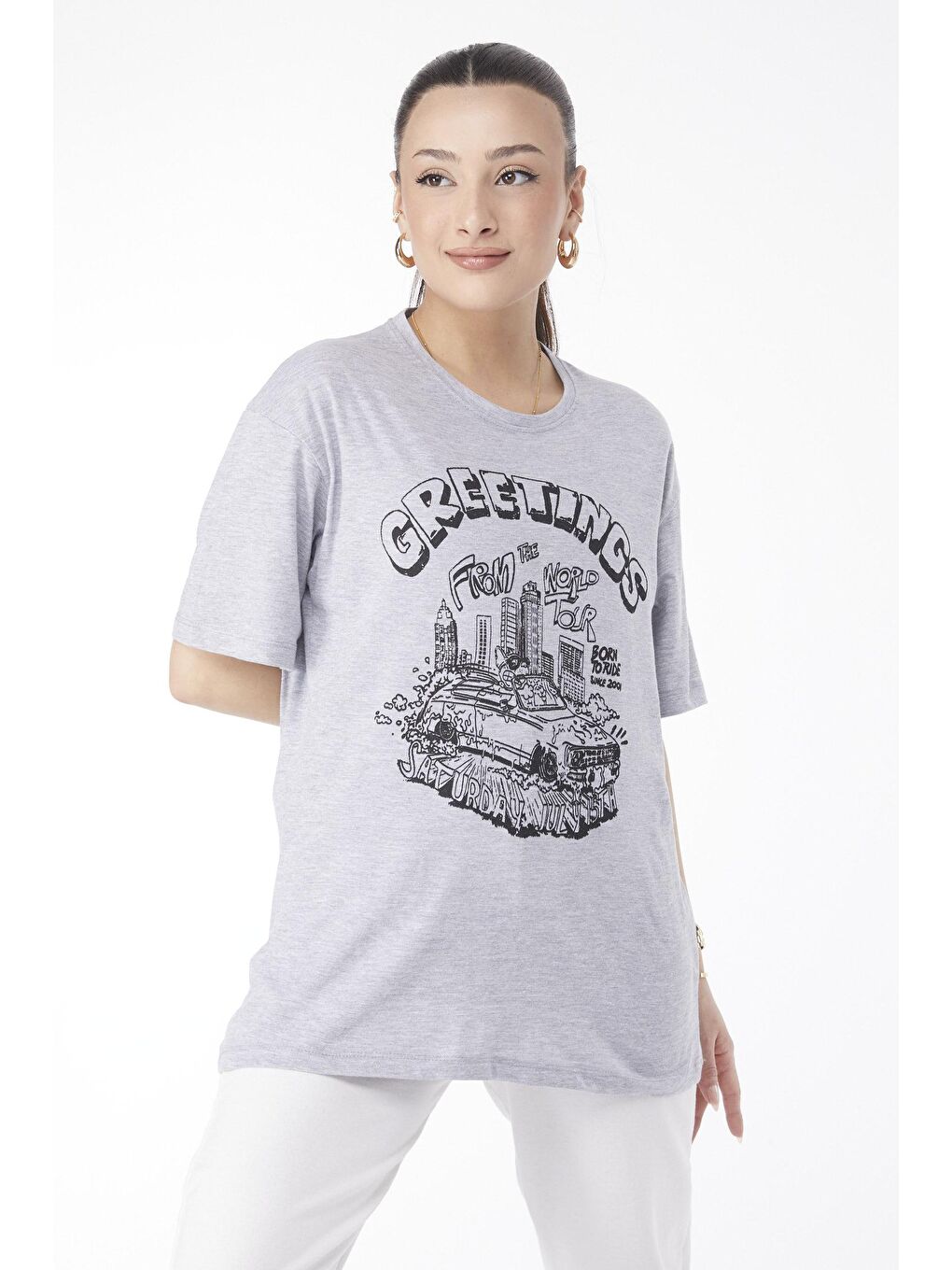 Bisiklet Yaka Kadın Gri Kısa Kollu Baskılı Tişört - 24641