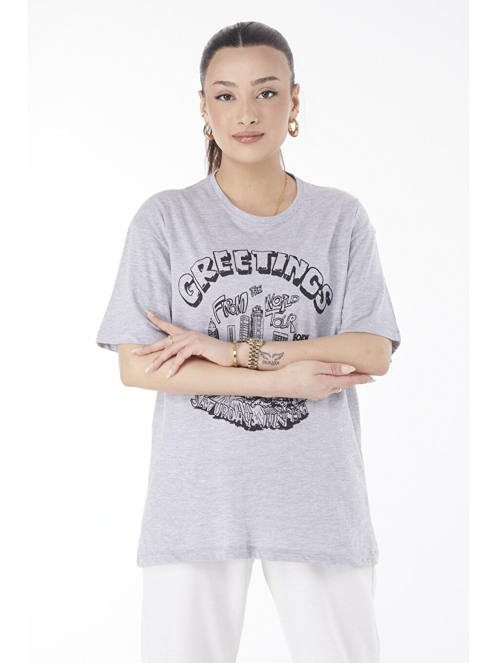 Bisiklet Yaka Kadın Gri Kısa Kollu Baskılı Tişört - 24641-1