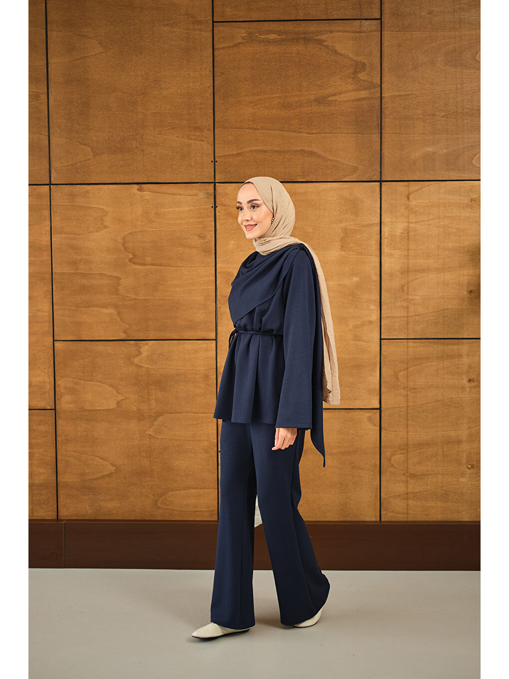 Kadın Şal Detay Takım Lacivert-1