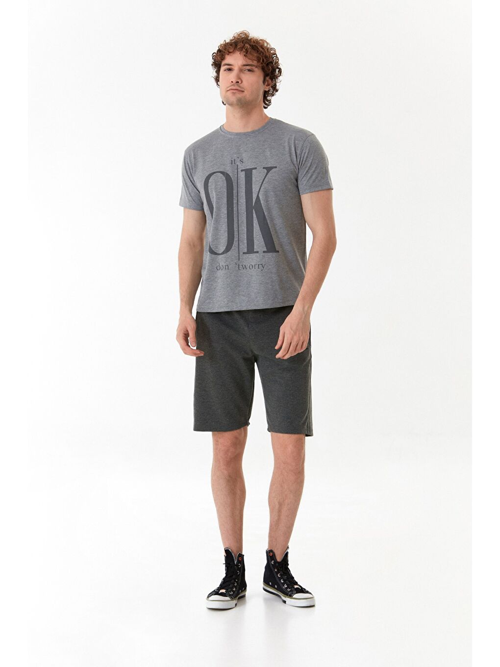 Gri It`s Ok Baskılı Bisiklet Yaka %100 Pamuk Tişört-1