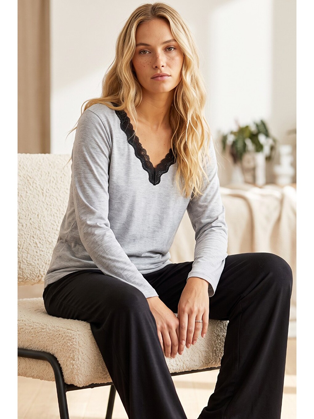 Gri Siyah Elastanlı Örme Pijama Takım 26240365