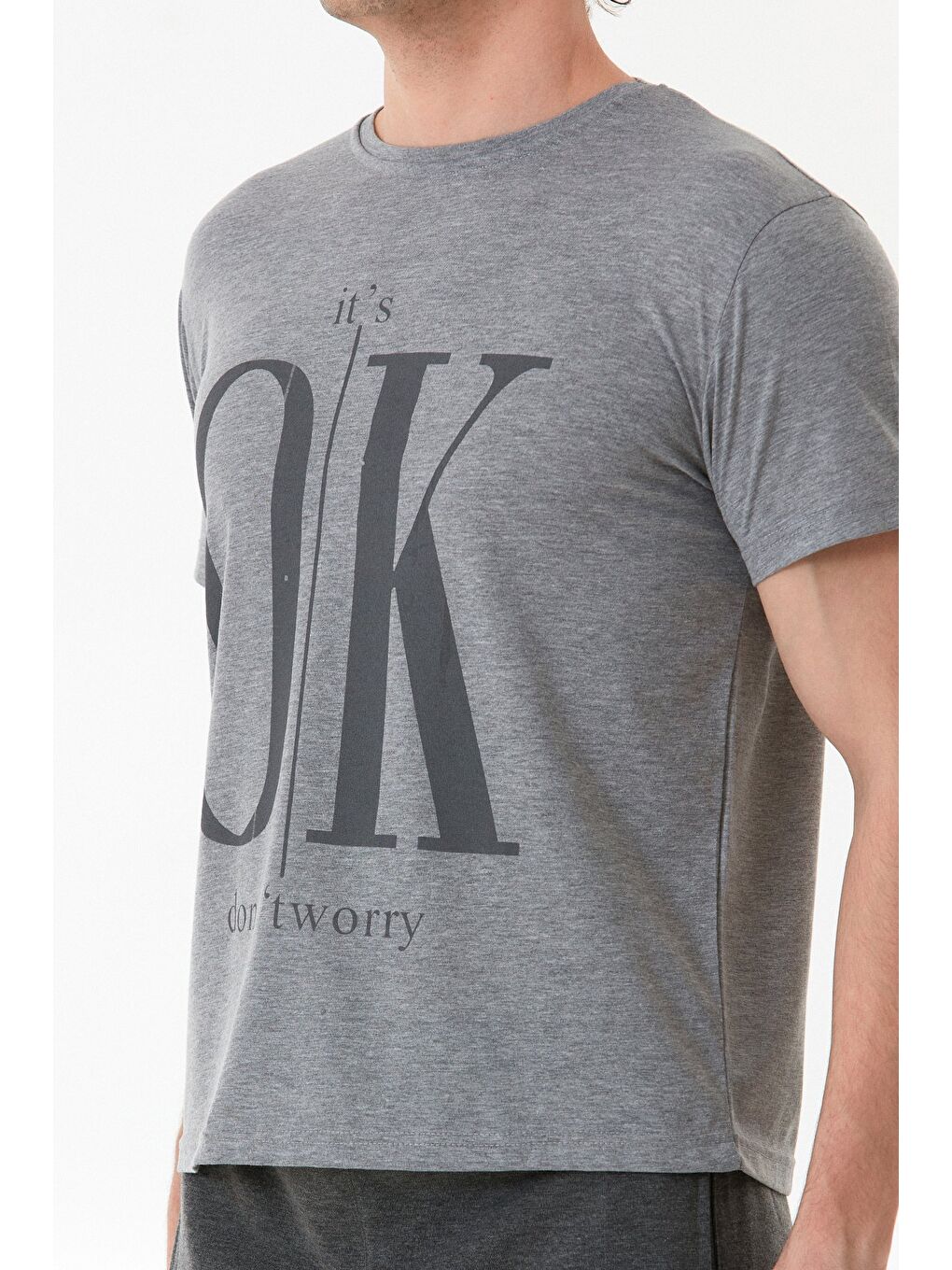 Gri It`s Ok Baskılı Bisiklet Yaka %100 Pamuk Tişört-4